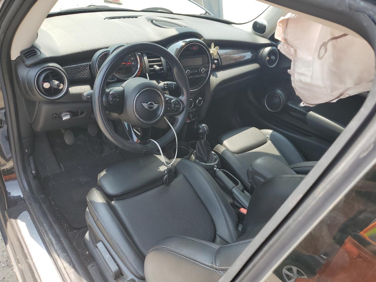 2015 Mini Cooper S VIN: WMWXP7C58F2A61135 Lot: 64621944