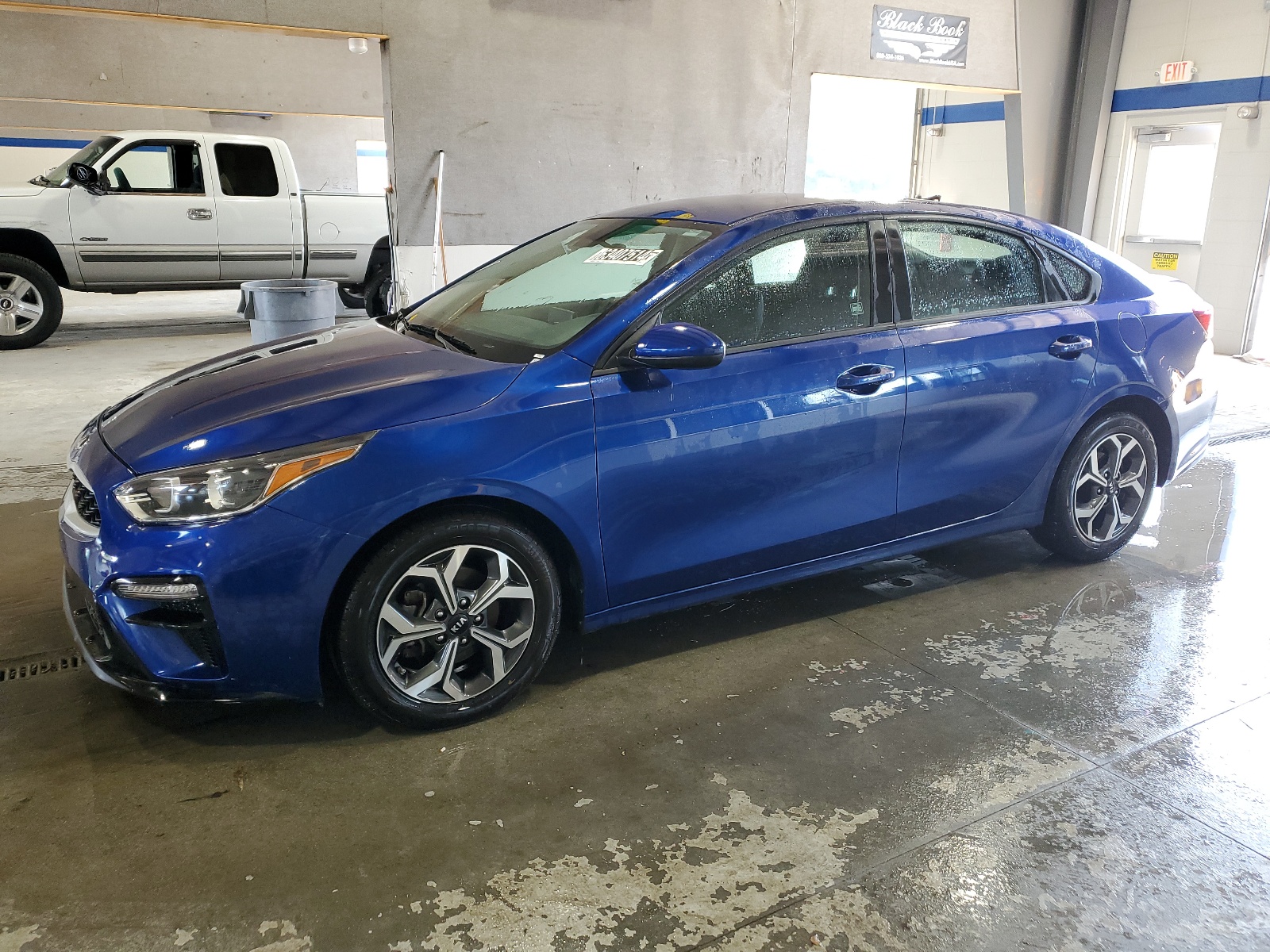 2019 Kia Forte Fe vin: 3KPF24AD2KE124651