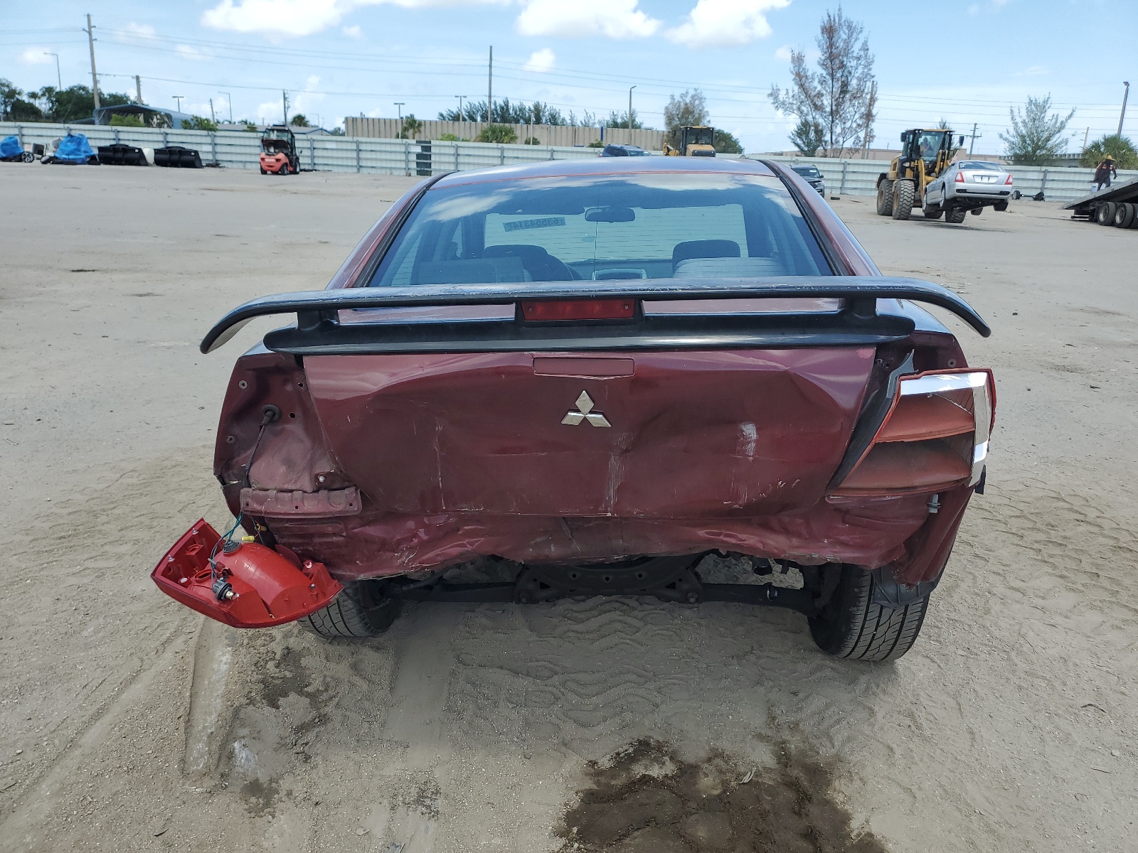 4A3AB36F14E091572 2004 Mitsubishi Galant Es Medium