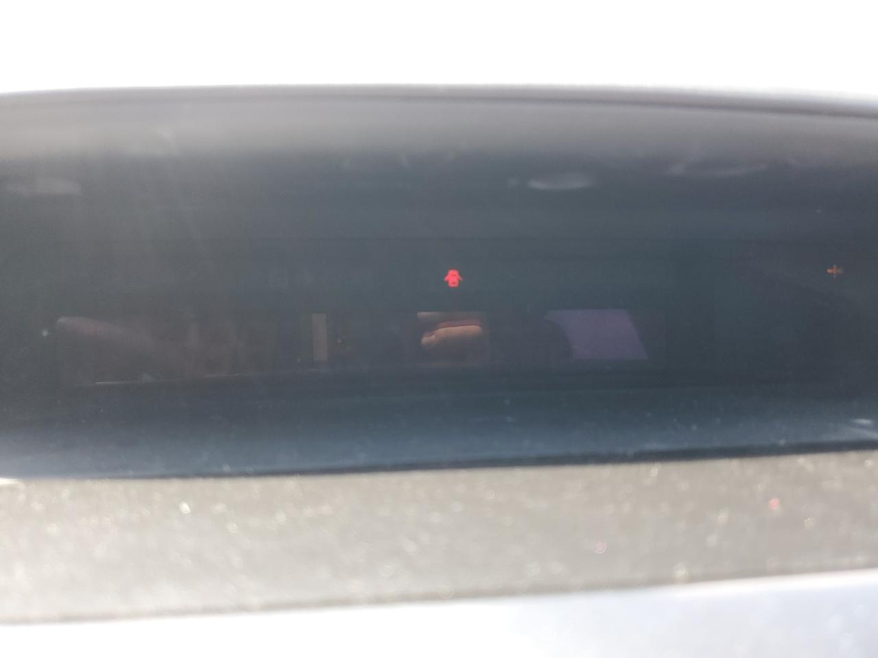 2012 Toyota Prius - Image 9