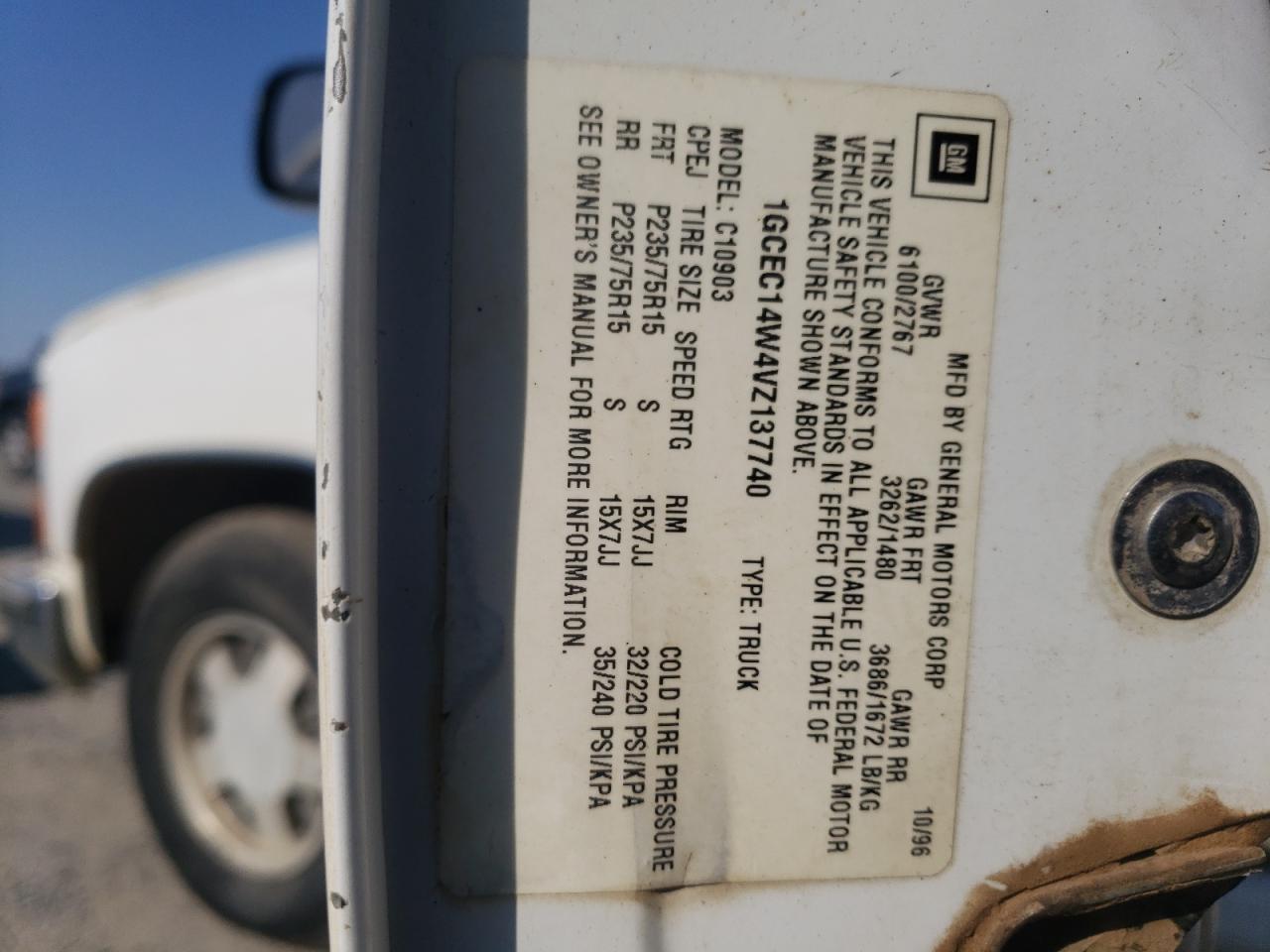 1997 Chevrolet Gmt-400 C1500 VIN: 1GCEC14W4VZ137740 Lot: 62464194