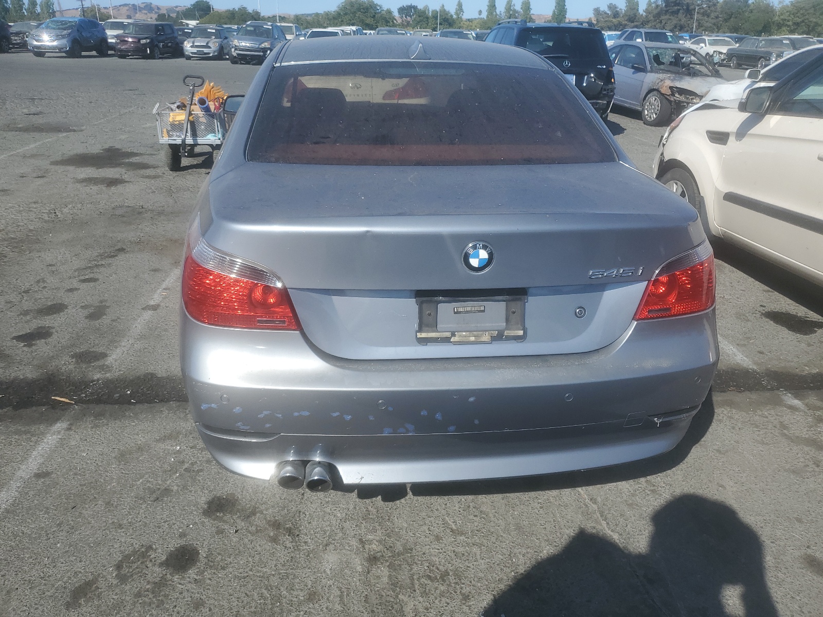 WBANB33594B110240 2004 BMW 545 I