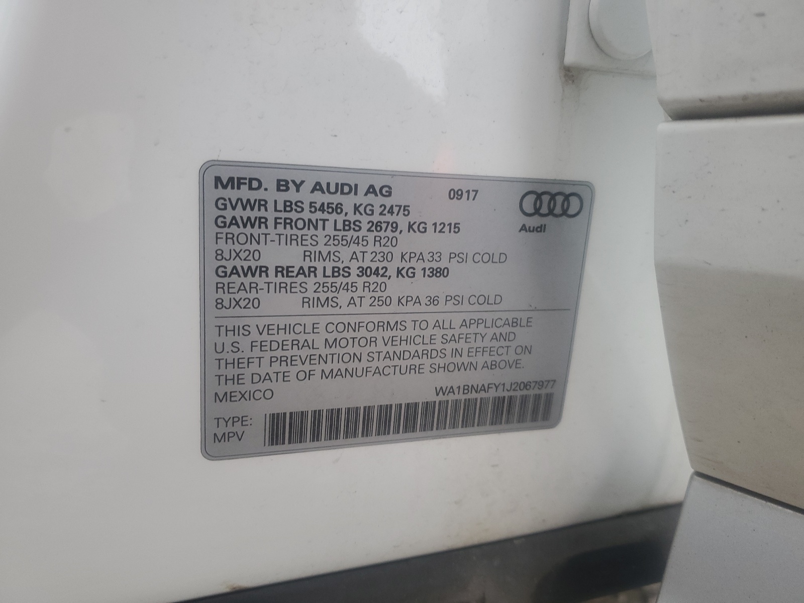 WA1BNAFY1J2067977 2018 Audi Q5 Premium Plus