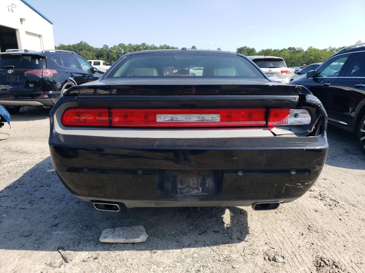 2013 Dodge Challenger R/T VIN: 2C3CDYBT5DH617617 Lot: 63492084