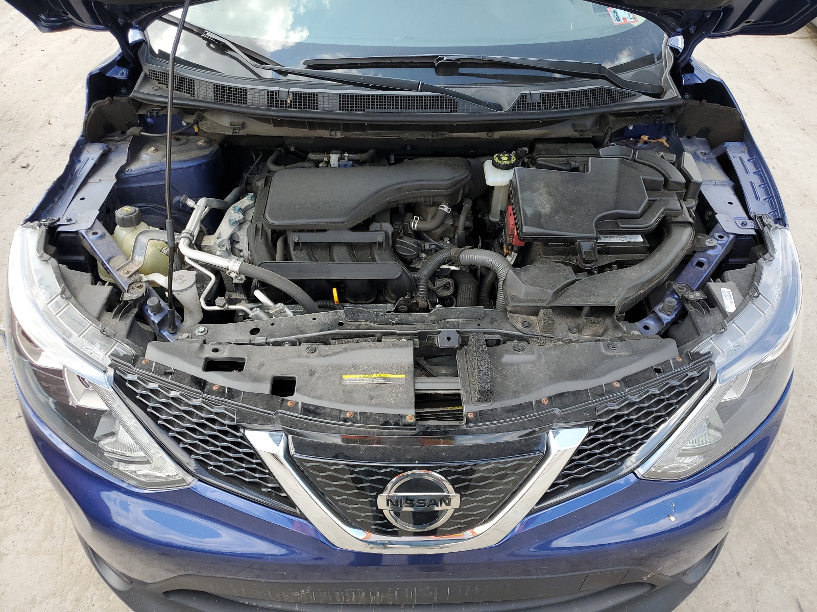 JN1BJ1CR4KW343483 2019 Nissan Rogue Sport S