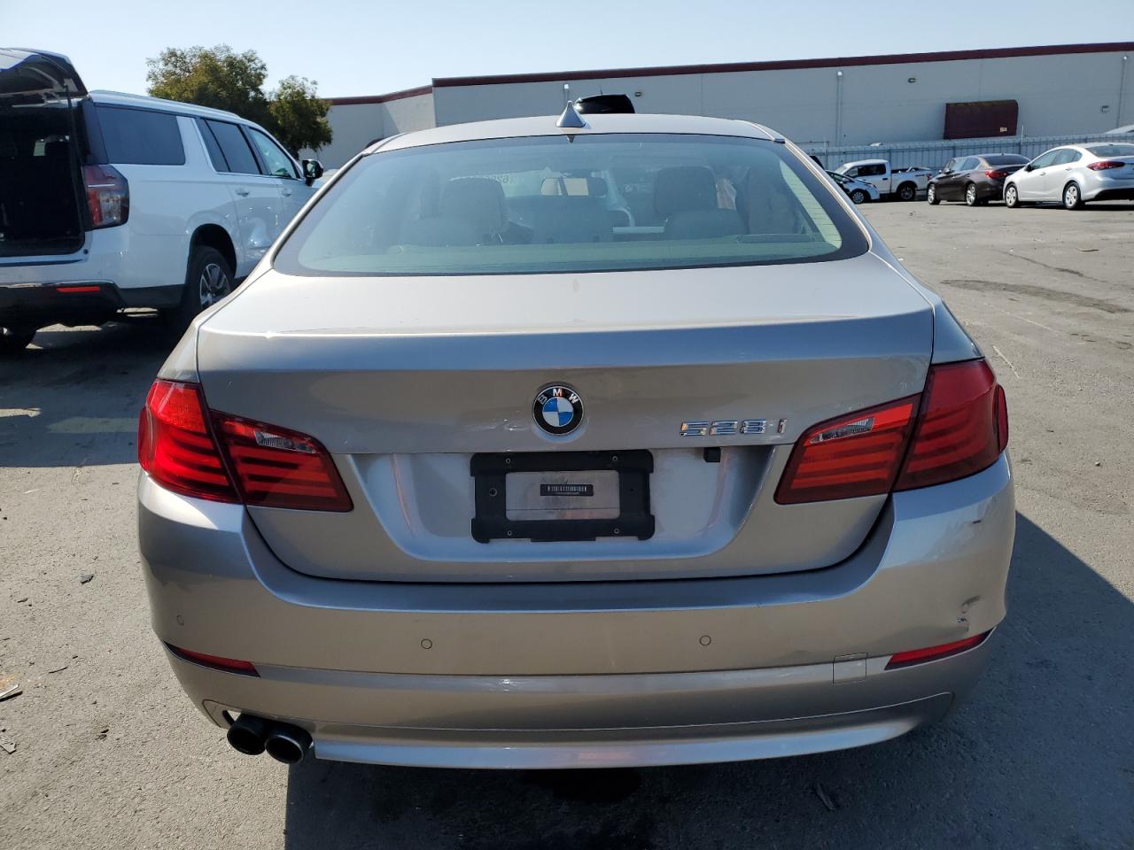 2013 BMW 528 I VIN: WBAXG5C58DDY35323 Lot: 62962854