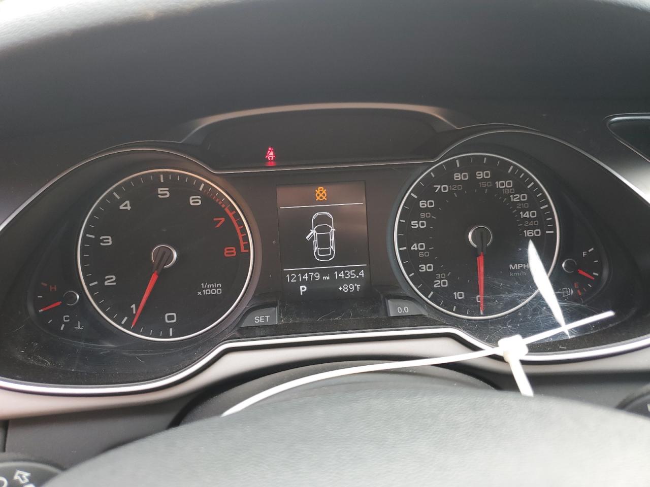 2014 Audi A4 Premium VIN: WAUAFAFL1EN024714 Lot: 62548414