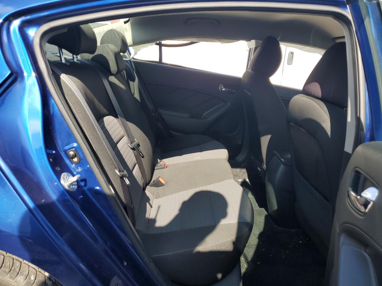 2018 Kia Forte Lx VIN: 3KPFL4A77JE207238 Lot: 63713404