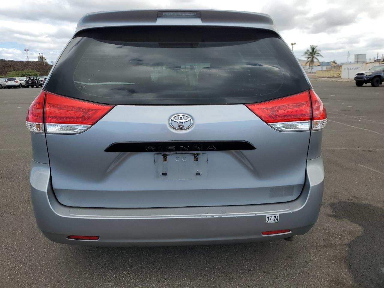 2013 Toyota Sienna VIN: 5TDZK3DC8DS313792 Lot: 63713744