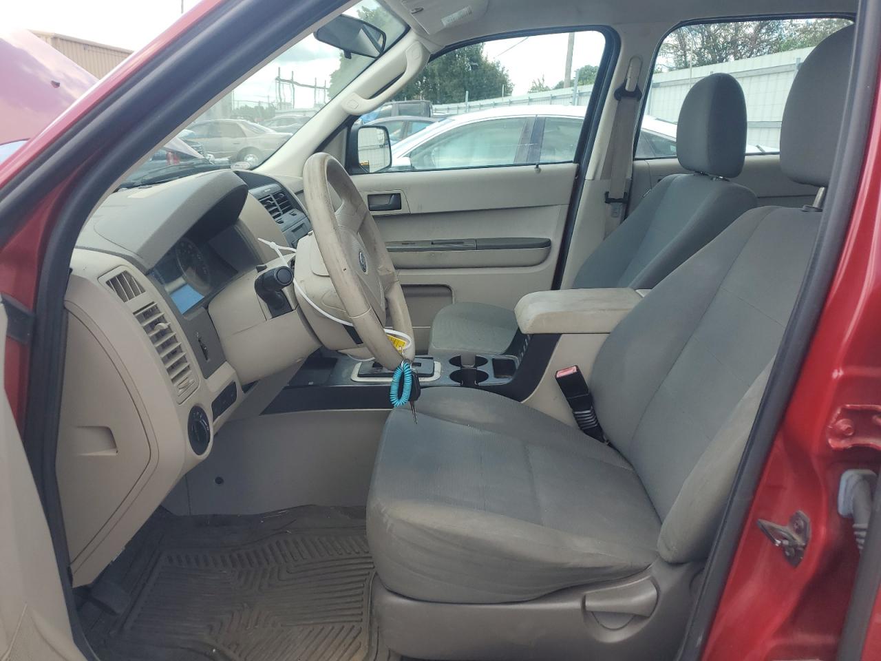 2011 Ford Escape Xls VIN: 1FMCU0C71BKB02162 Lot: 63916434