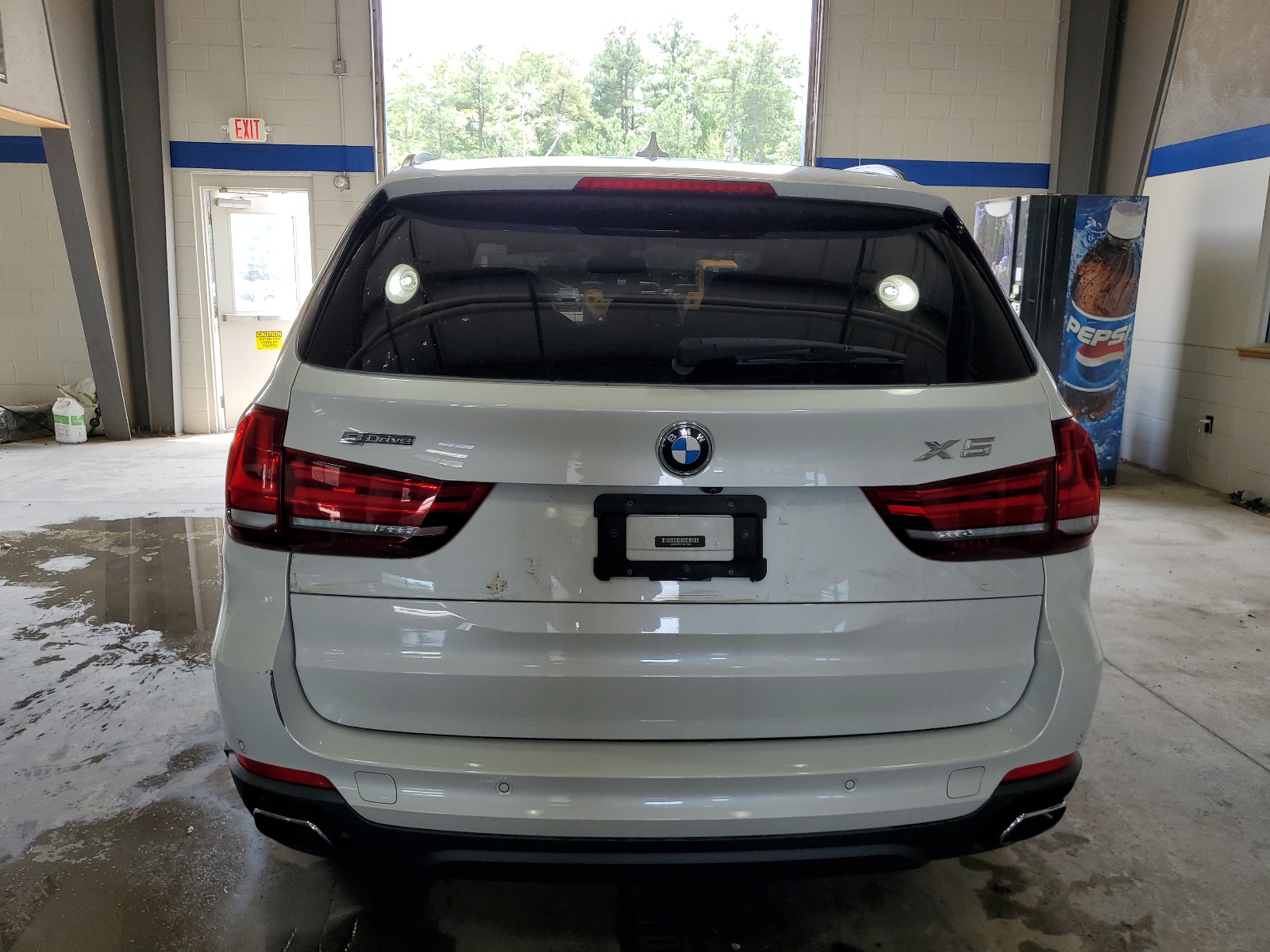 2016 BMW X5 Xdr40E vin: 5UXKT0C57G0S75963