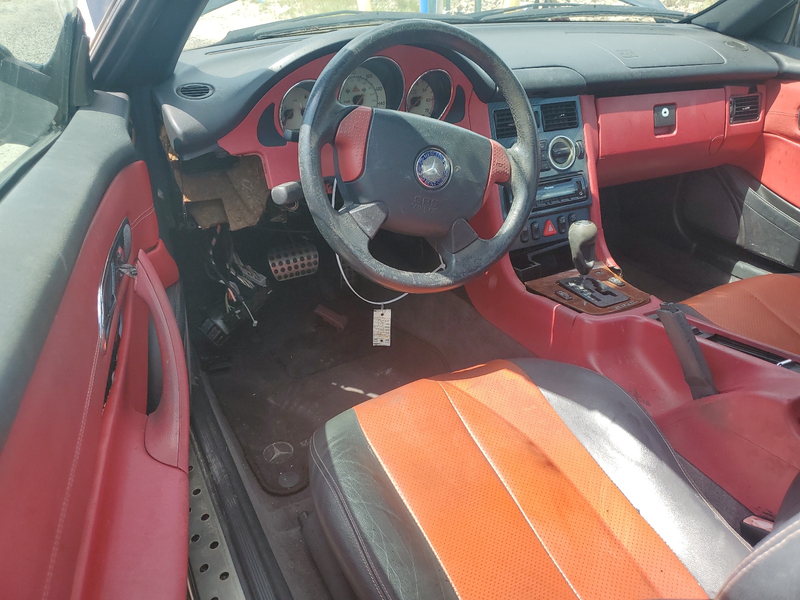 WDBKK47F9XF091375 1999 Mercedes-Benz Slk 230 Kompressor