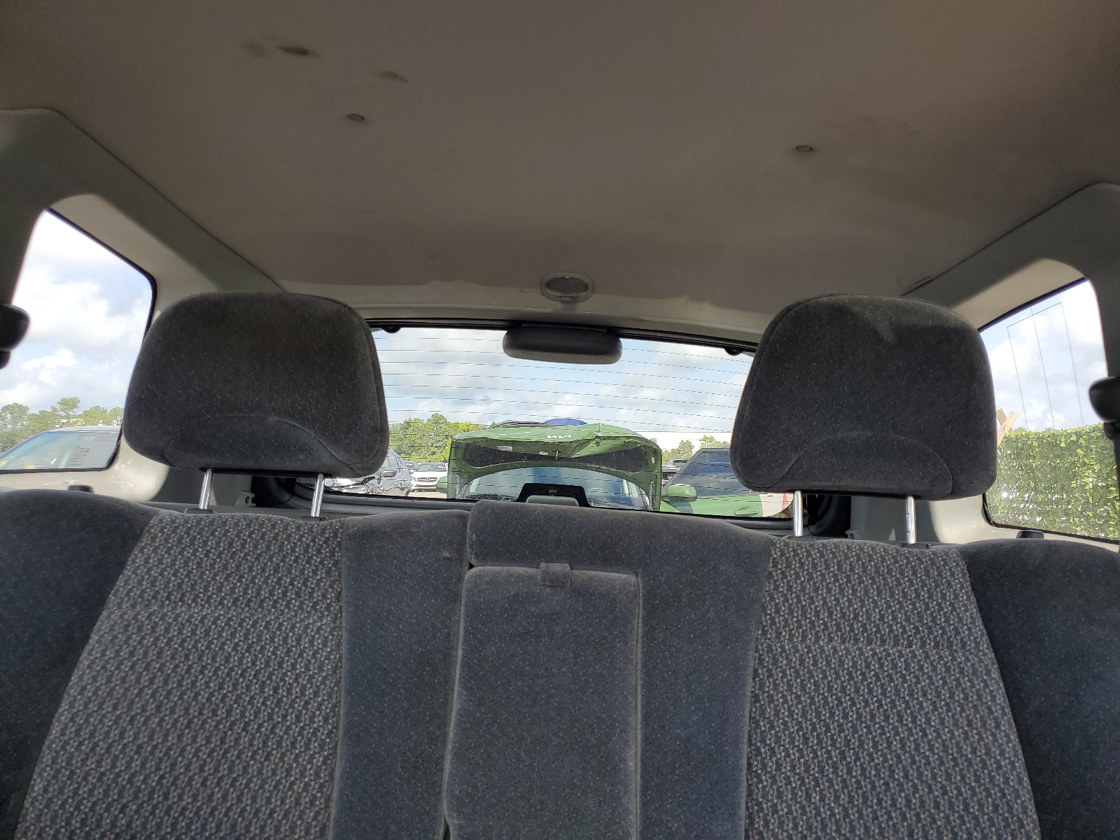 KM8SB12B44U717891 2004 Hyundai Santa Fe Gl