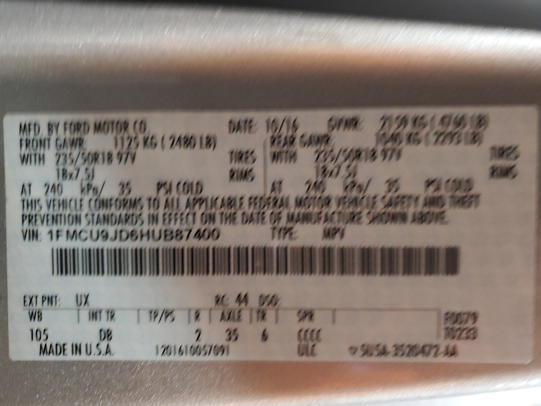 1FMCU9JD6HUB87400 2017 Ford Escape Titanium