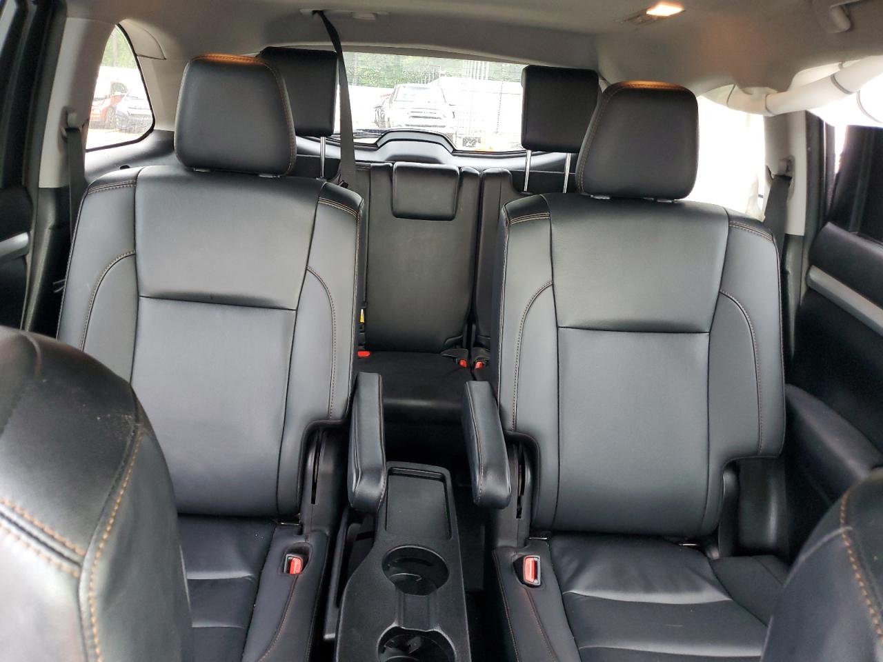 2019 Toyota Highlander Se VIN: 5TDJZRFH7KS594033 Lot: 64957364