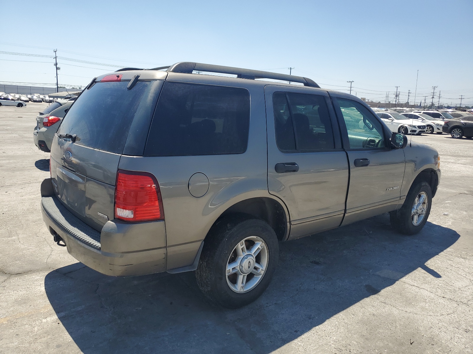 1FMZU63E35ZA52419 2005 Ford Explorer Xlt