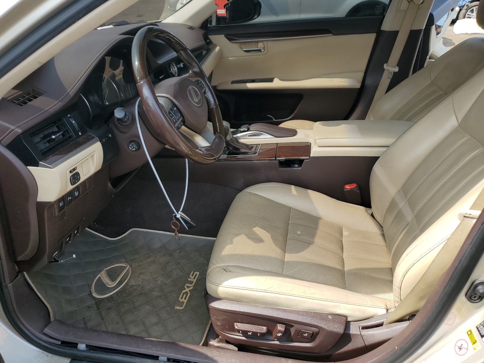 JTHBK1GG1G2211636 2016 Lexus Es 350