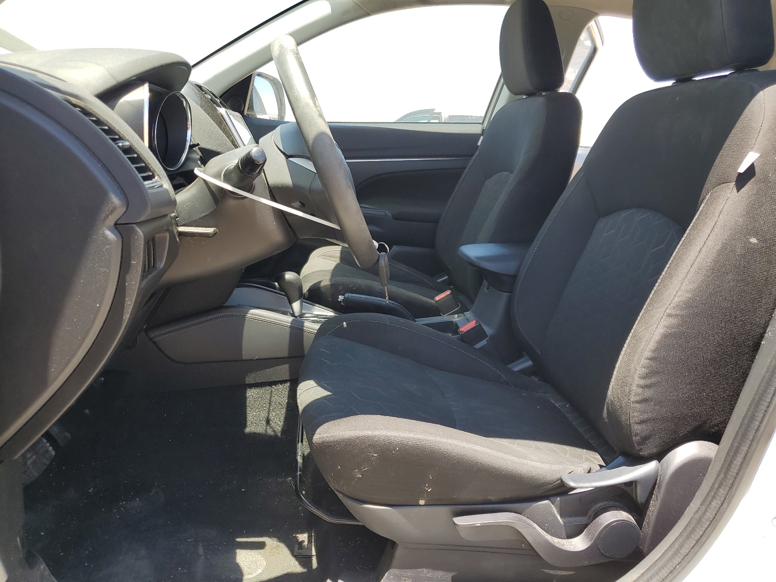 JA4AP3AU4LU009553 2020 Mitsubishi Outlander Sport Es