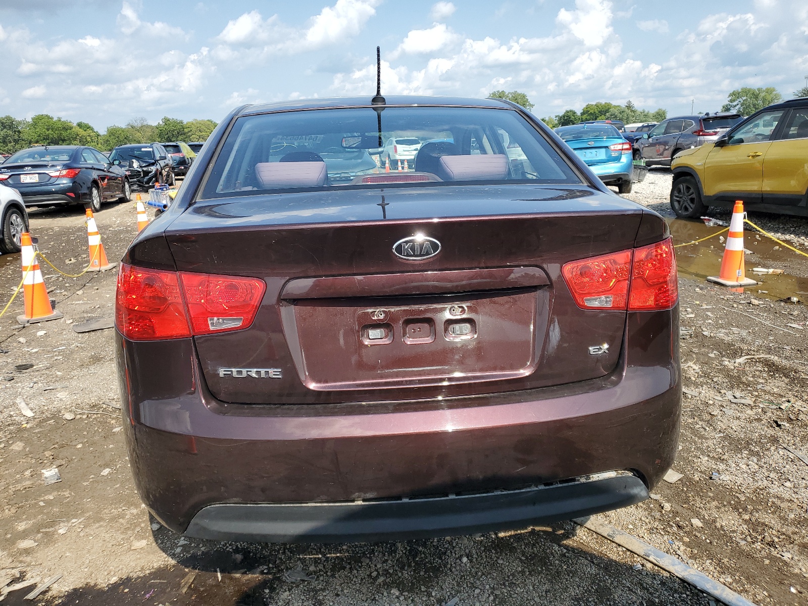 KNAFU4A2XA5808881 2010 Kia Forte Ex