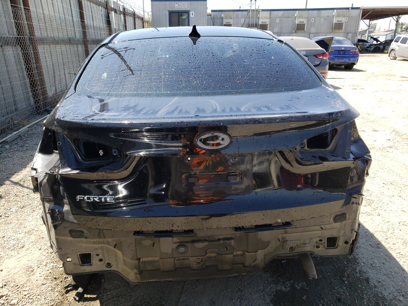 3KPFL4A75HE047760 2017 Kia Forte Lx