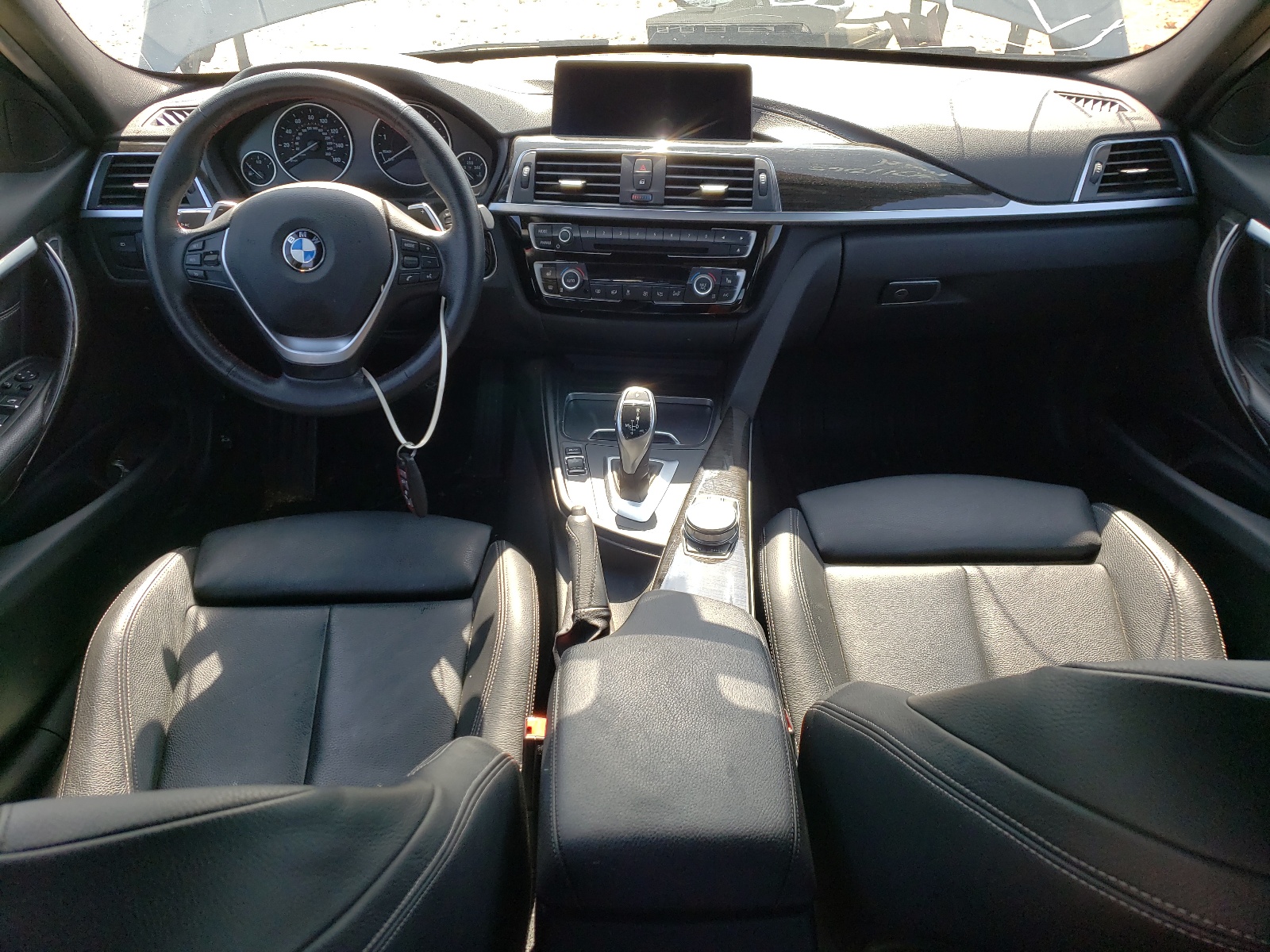 WBA8B9G54JNU98479 2018 BMW 330 I