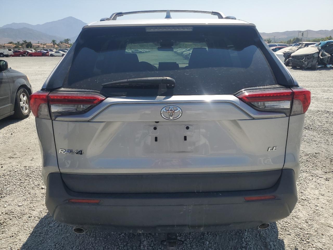 2019 Toyota Rav4 Le VIN: 2T3H1RFV2KW023124 Lot: 65040724