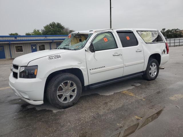 2007 Chevrolet Suburban C1500 for Sale in Orlando, FL - Rollover