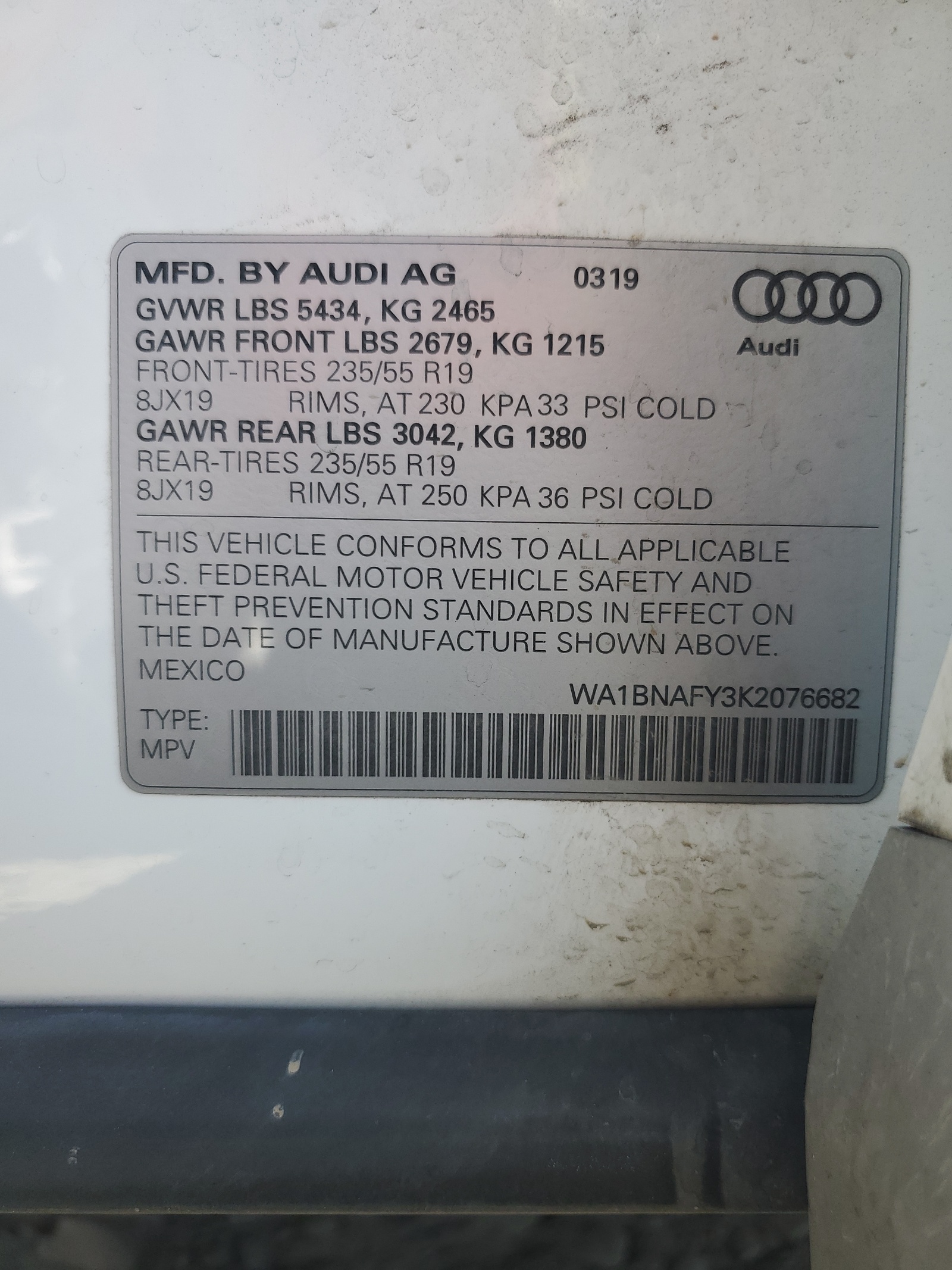 WA1BNAFY3K2076682 2019 Audi Q5 Premium Plus