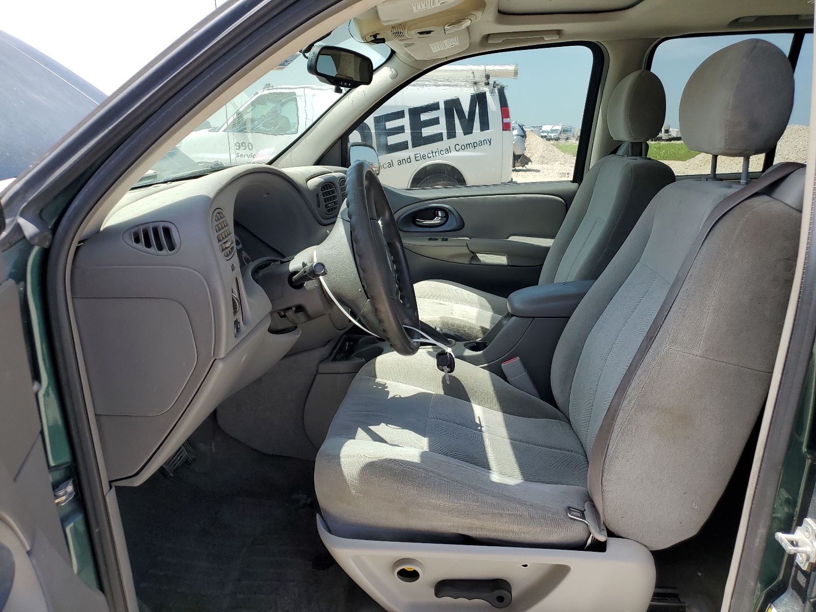 1GNDS13S352148189 2005 Chevrolet Trailblazer Ls