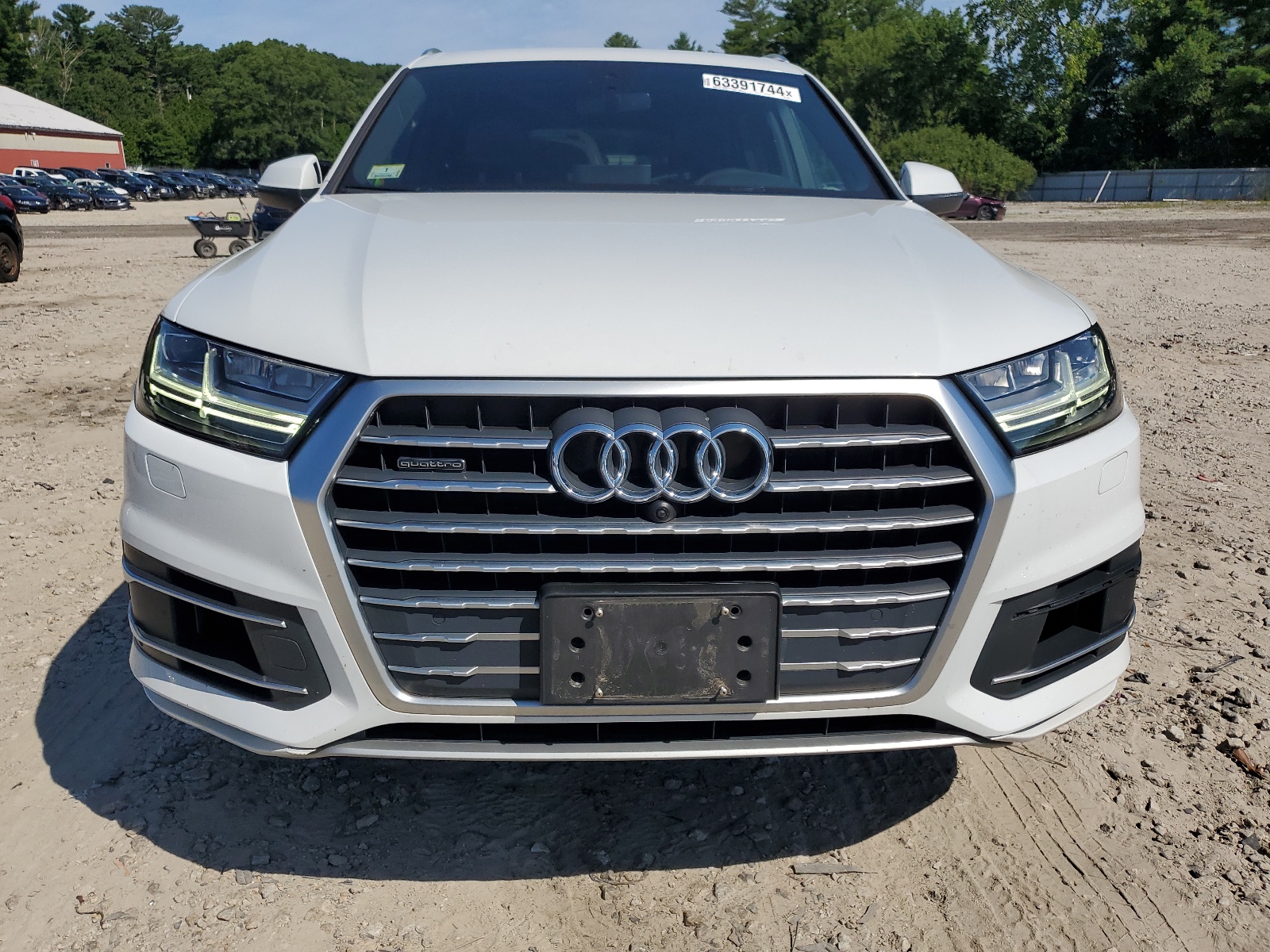 WA1LAAF7XKD010061 2019 Audi Q7 Premium Plus