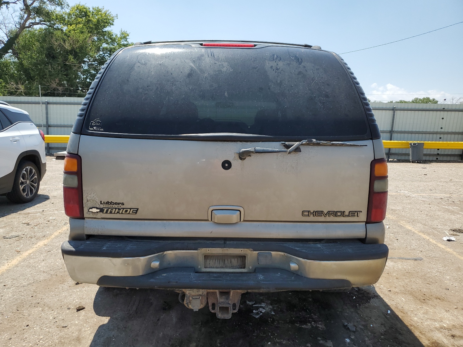 1GNEK13T4YJ198560 2000 Chevrolet Tahoe K1500