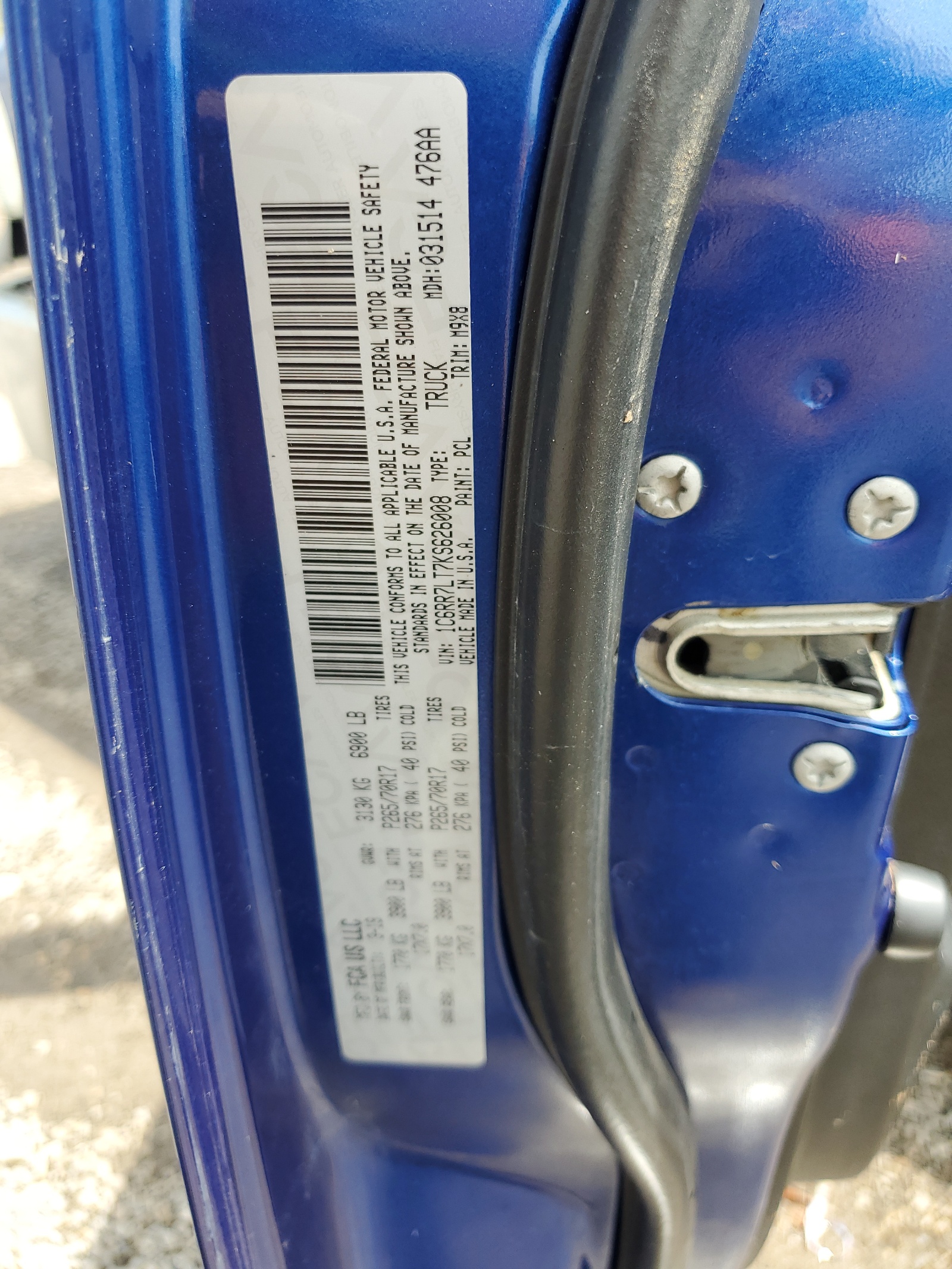 1C6RR7LT7KS626008 2019 Ram 1500 Classic Slt