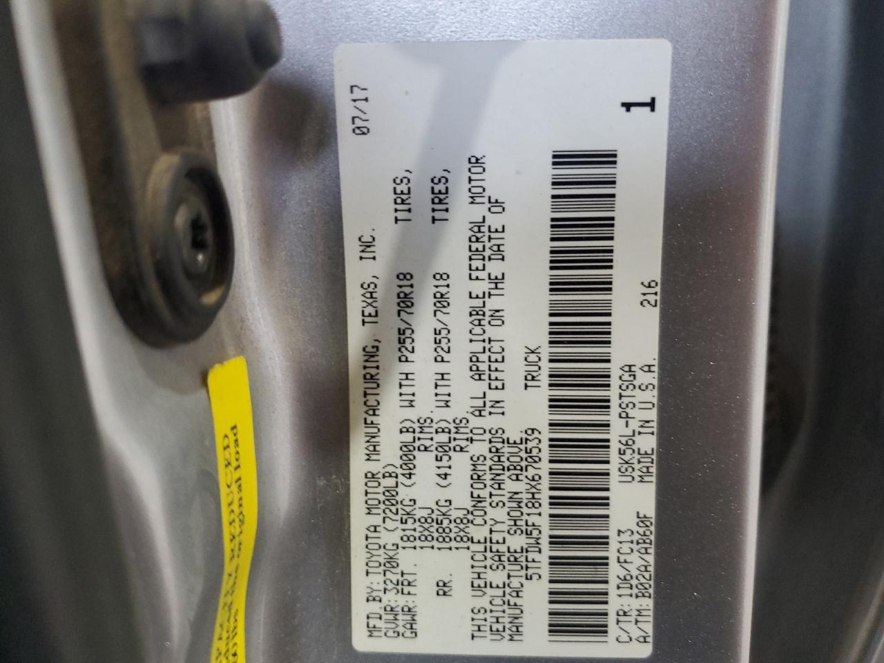 5TFDW5F18HX670539 2017 Toyota Tundra Crewmax Sr5