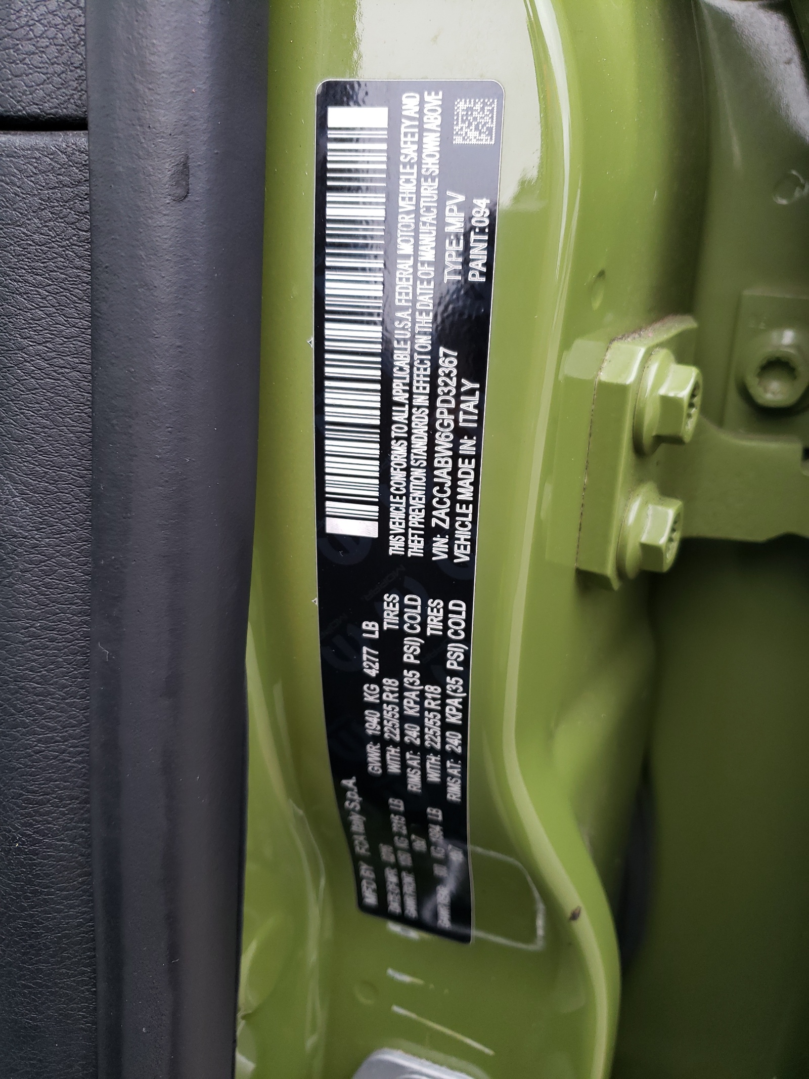 ZACCJABW6GPD32367 2016 Jeep Renegade Latitude