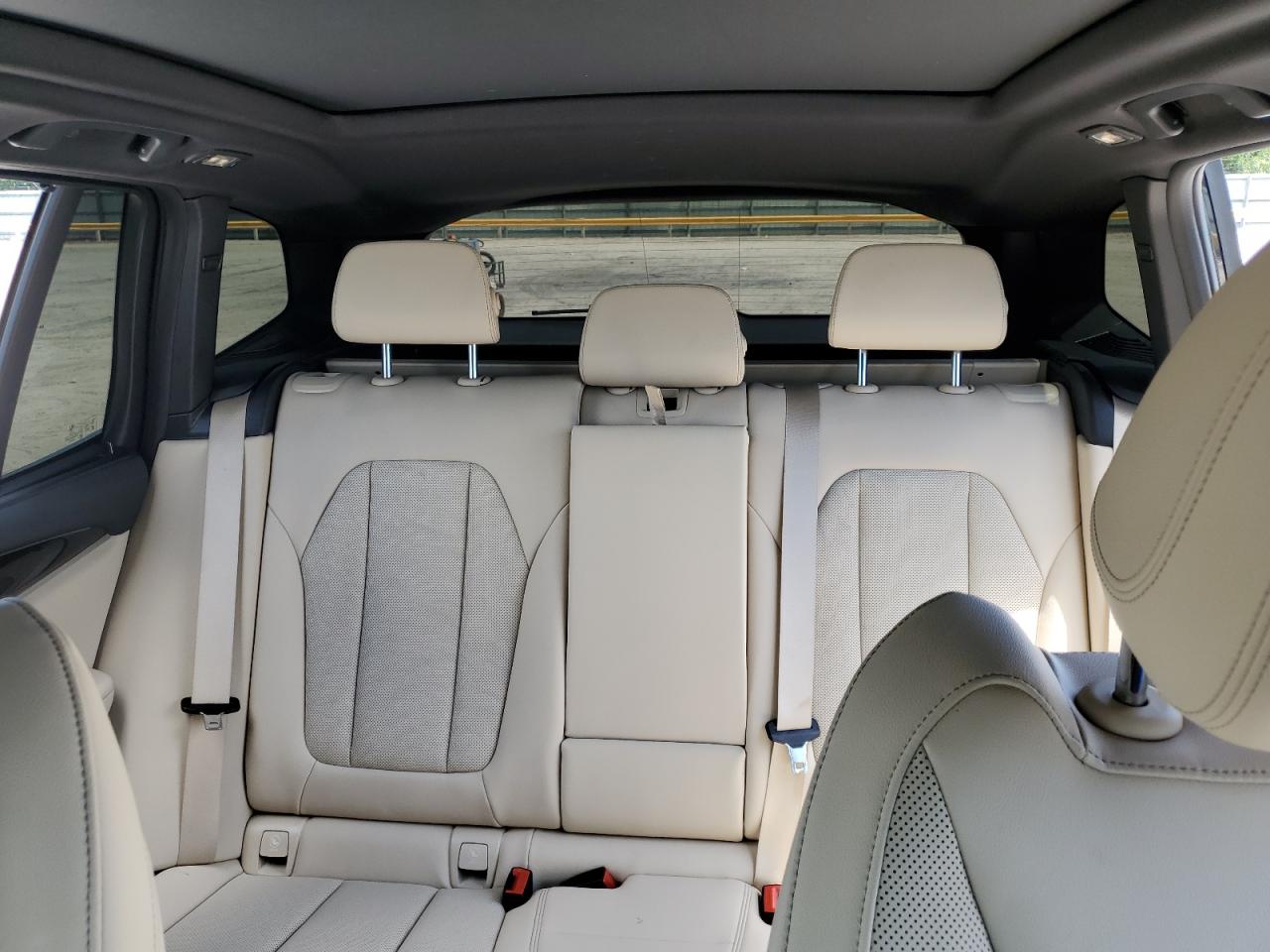 2022 BMW X3 xDrive30I VIN: 5UX53DP04N9K85829 Lot: 64693484