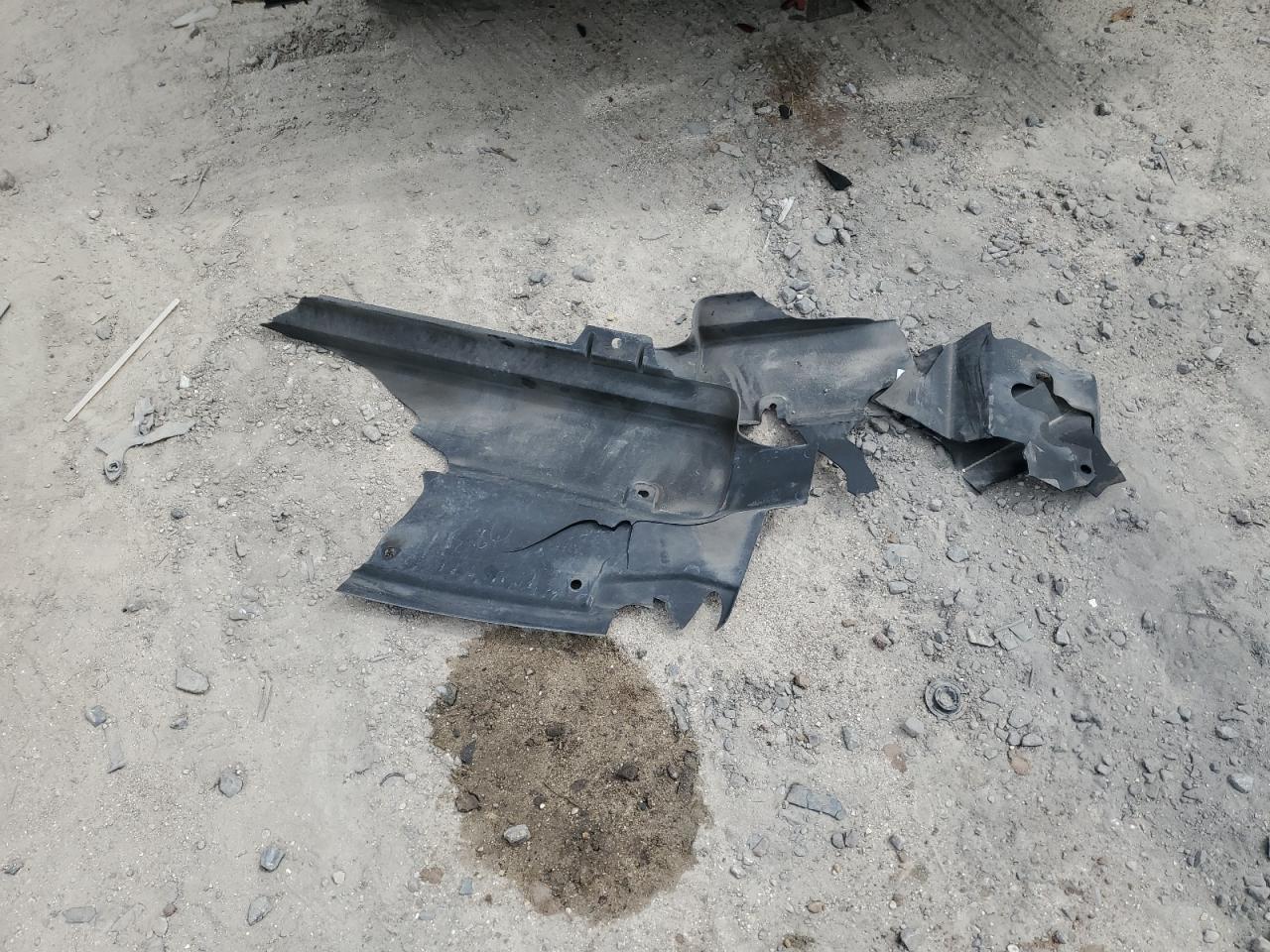 2004 Ford Expedition Eddie Bauer VIN: 1FMRU17W24LB37856 Lot: 62688484