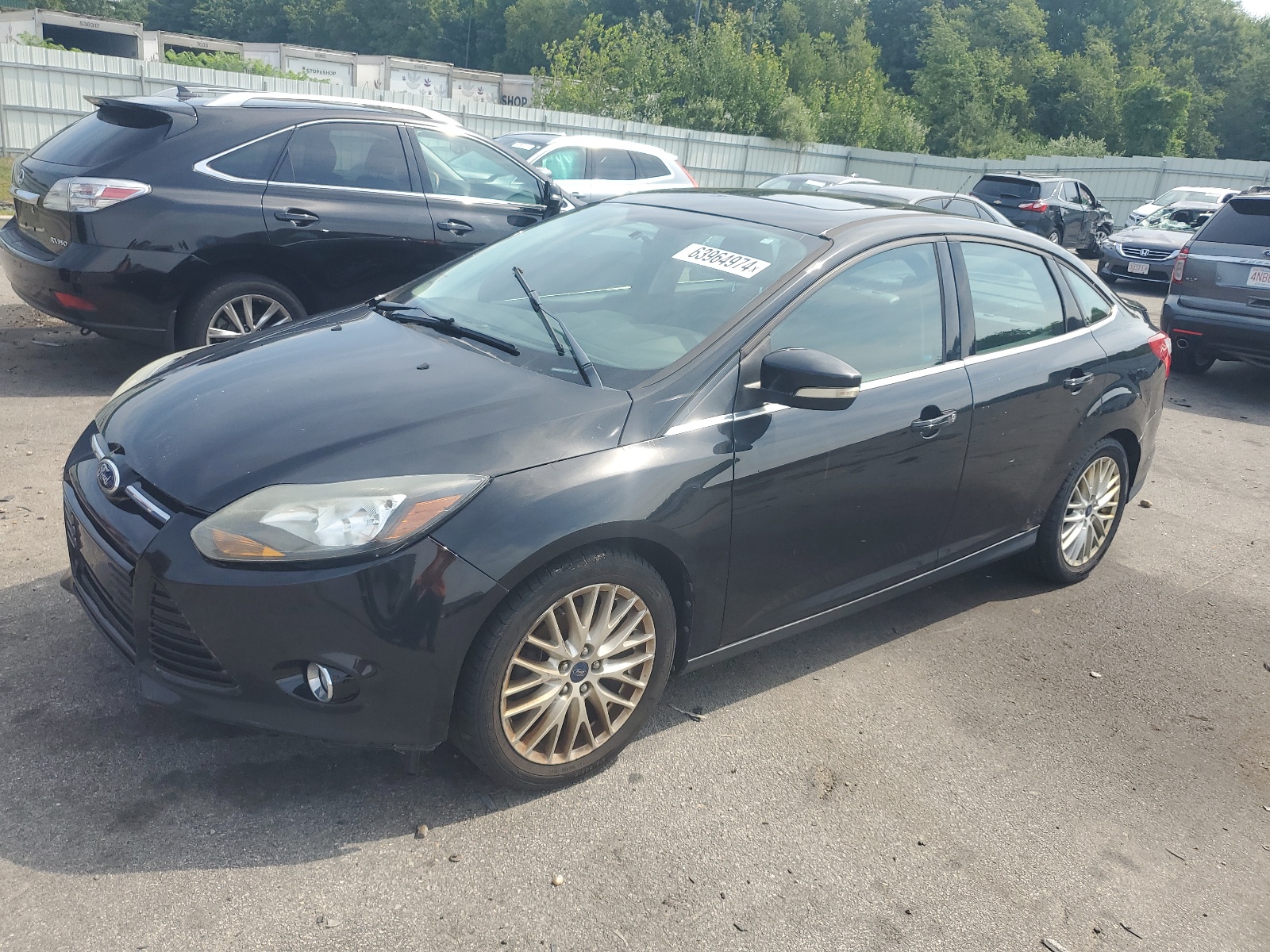 2013 Ford Focus Titanium vin: 1FADP3J26DL343789