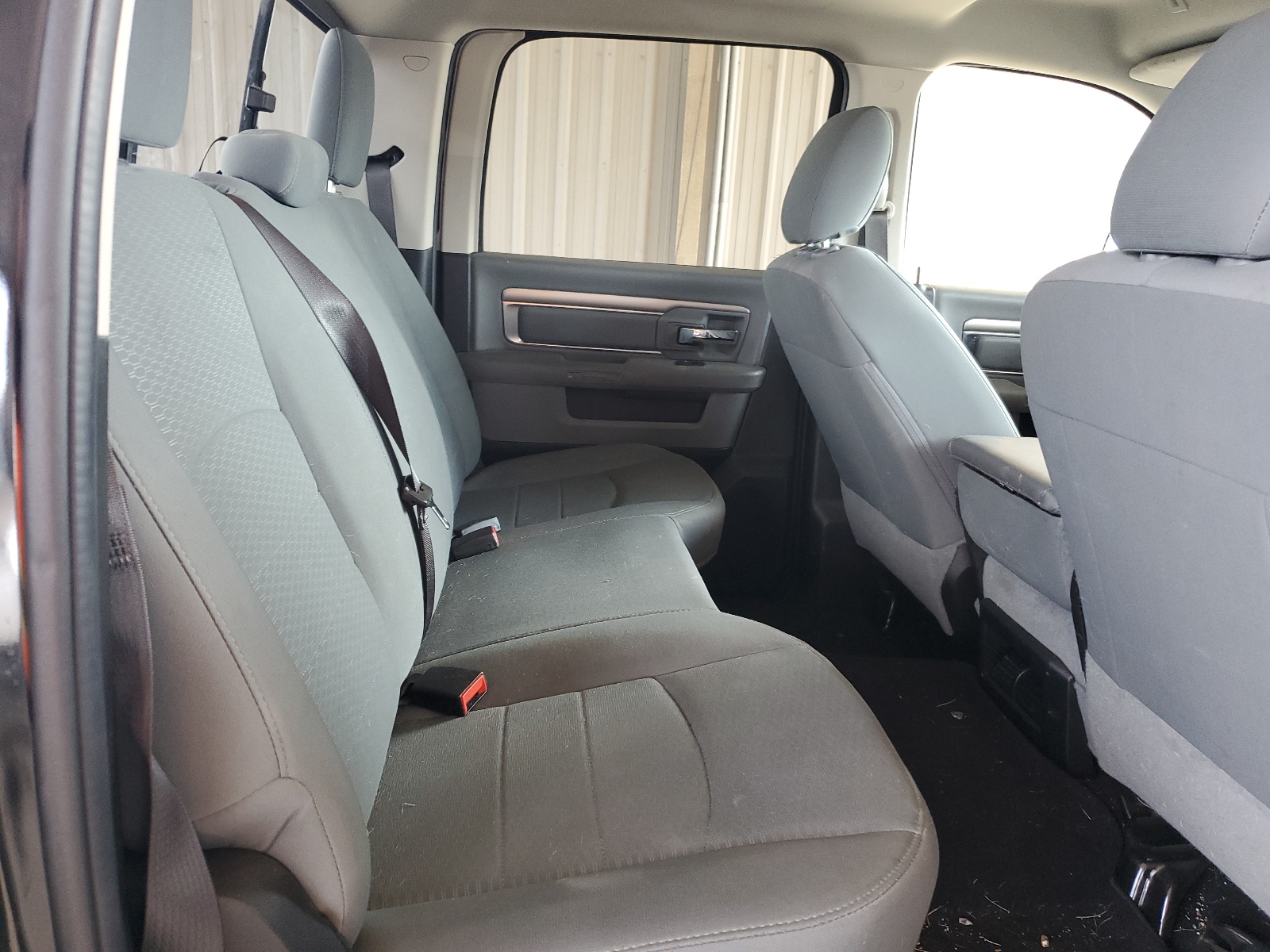 1C6RR7TT8LS121919 2020 Ram 1500 Classic Slt