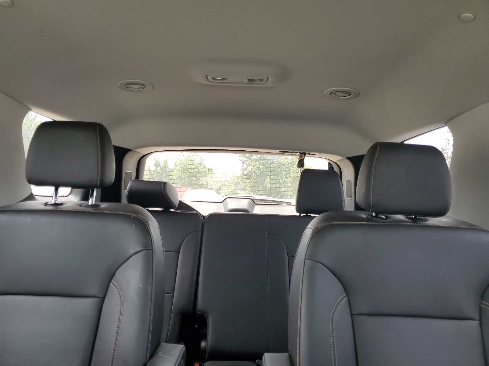 1GNEVJKW2MJ110327 2021 Chevrolet Traverse Rs