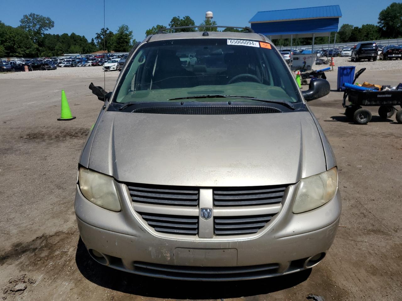 2005 Dodge Grand Caravan Sxt VIN: 2D4GP44L65R397526 Lot: 65066094