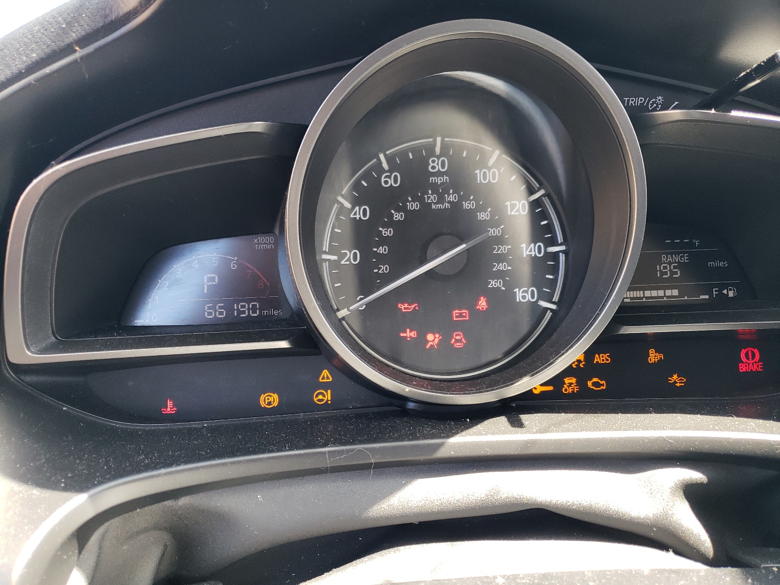 3MZBN1L33JM272026 2018 Mazda 3 Touring