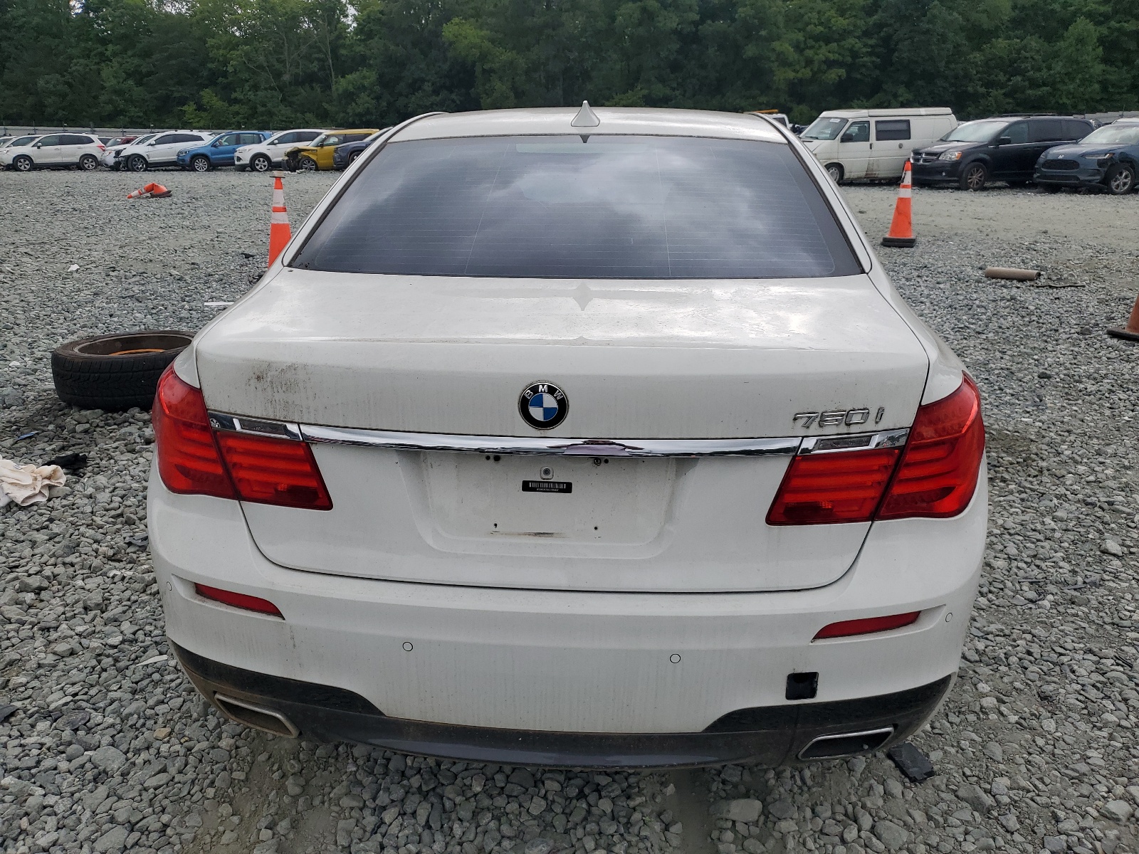 WBAKC6C50CDX99637 2012 BMW 750 Xi