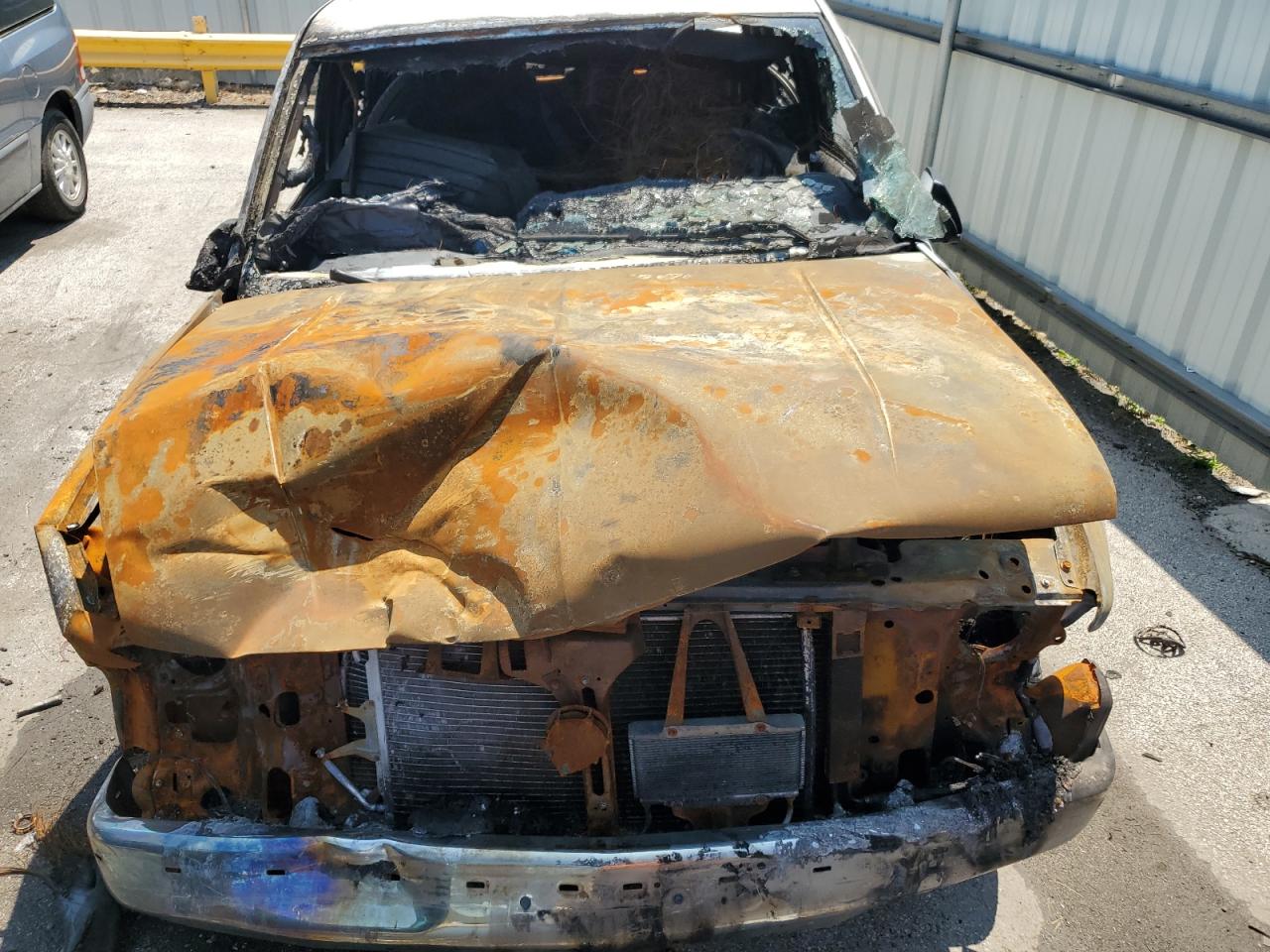 1998 Chevrolet Gmt-400 C3500 VIN: 1GCGC33J1WF013602 Lot: 62551964