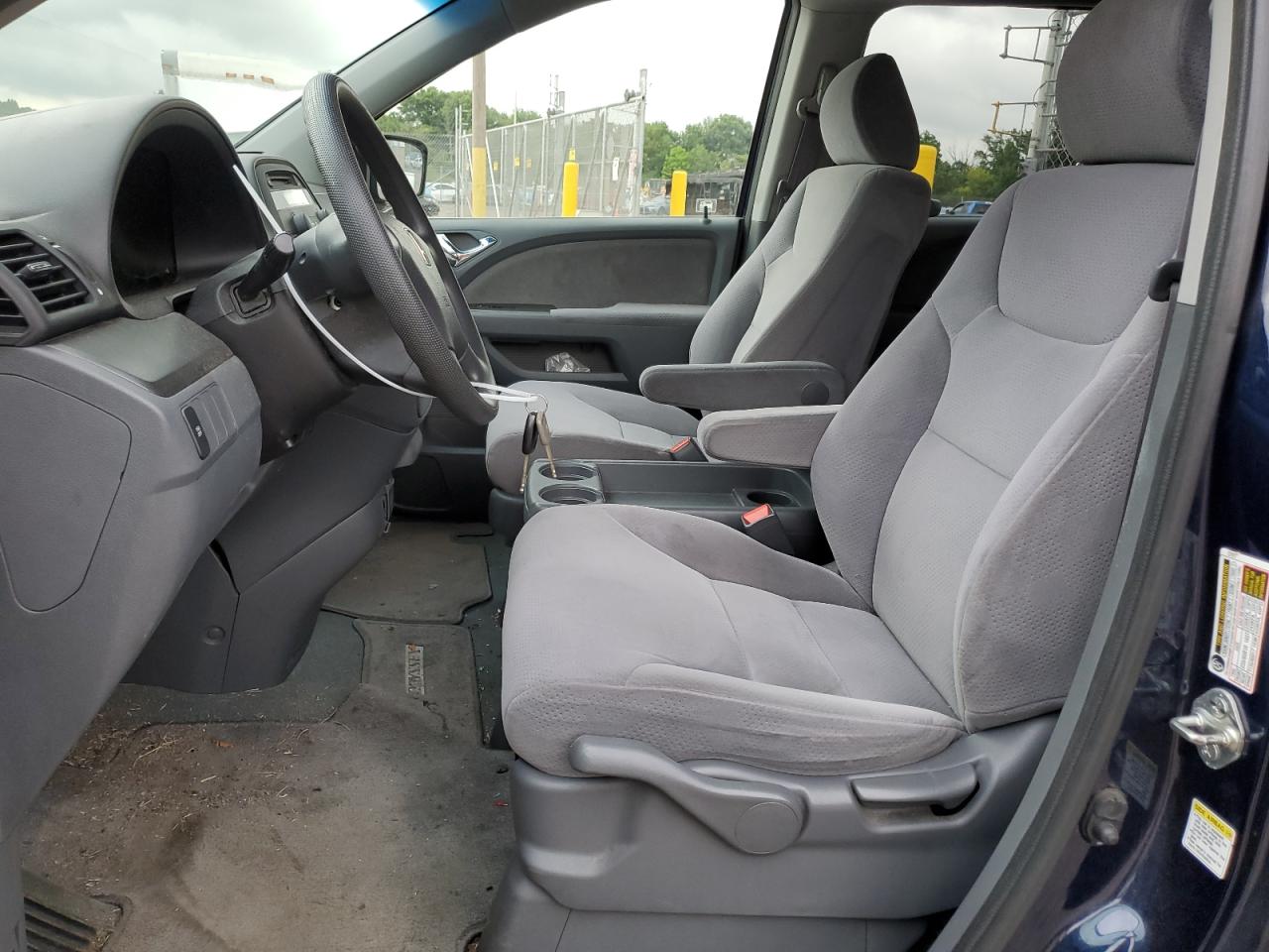 2007 Honda Odyssey Lx VIN: 5FNRL38277B048385 Lot: 65166044