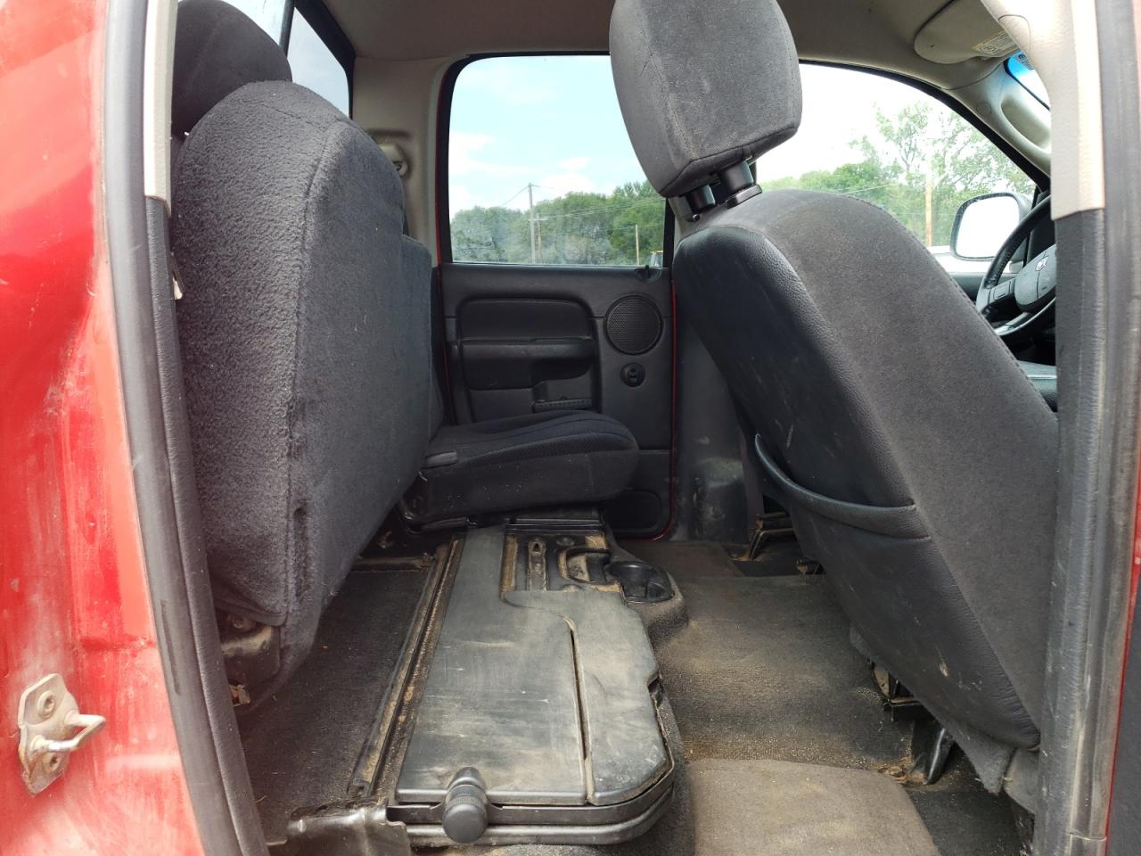 2004 Dodge Ram 1500 St VIN: 1D7HU18D44J262839 Lot: 62301204