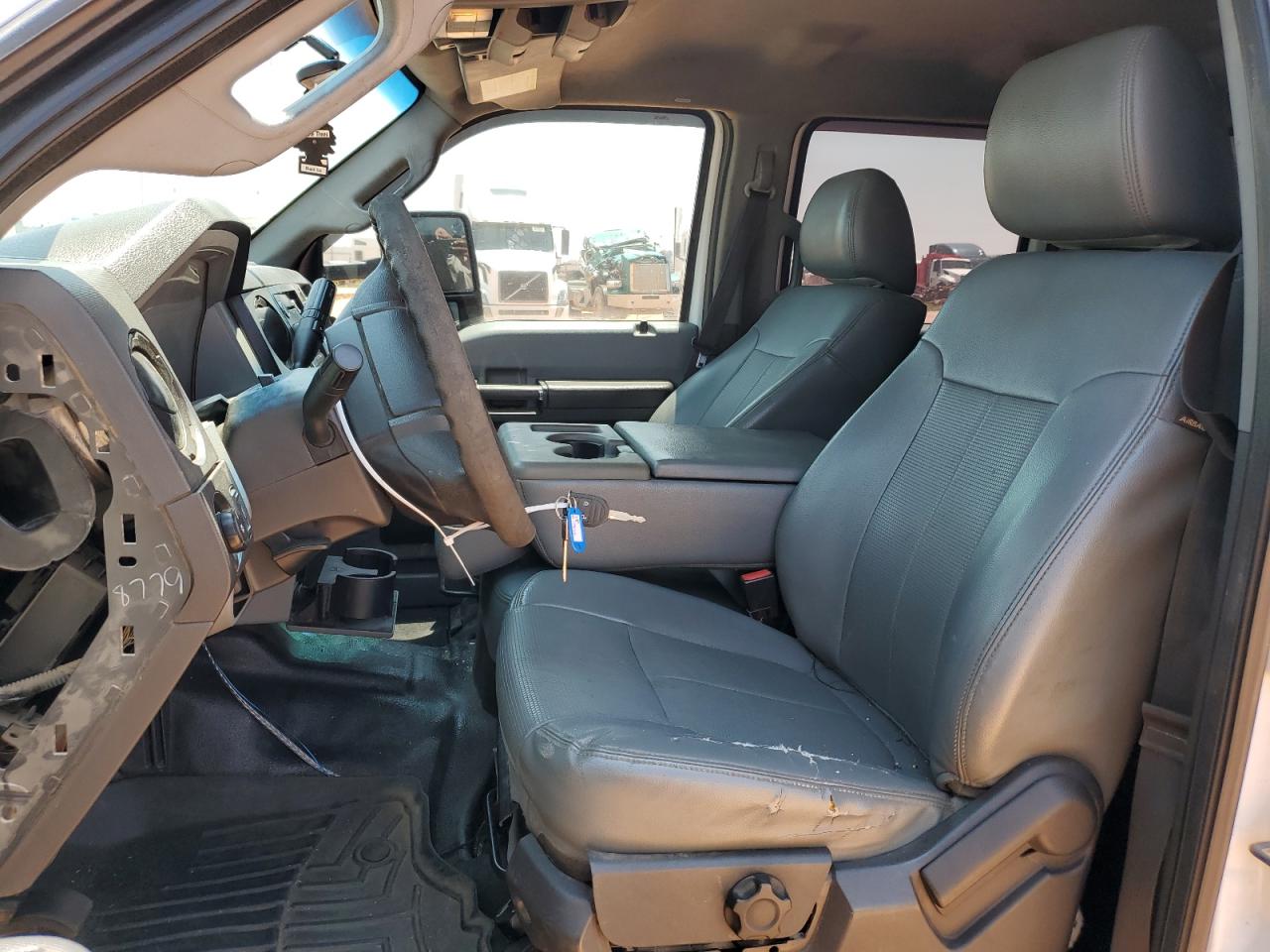2016 Ford F350 - Image 7