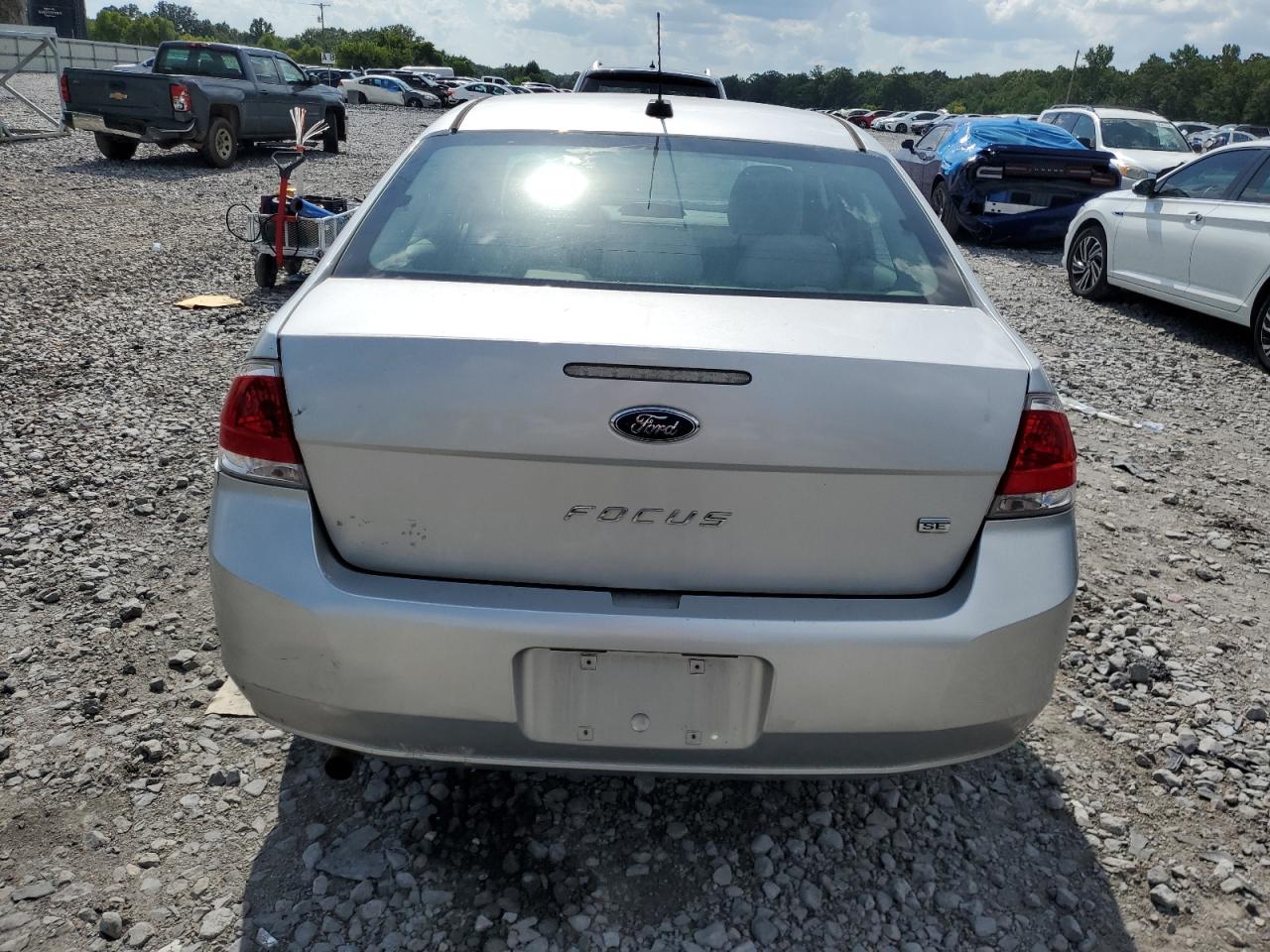 2010 Ford Focus - Image 6