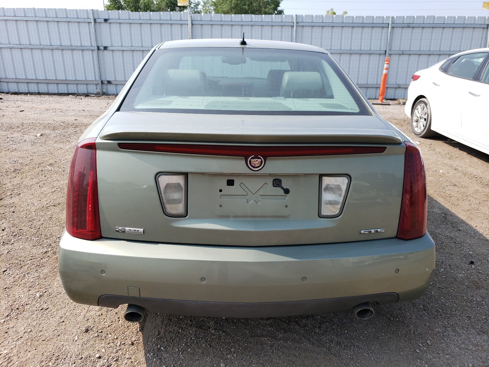 1G6DC67A250138529 2005 Cadillac Sts