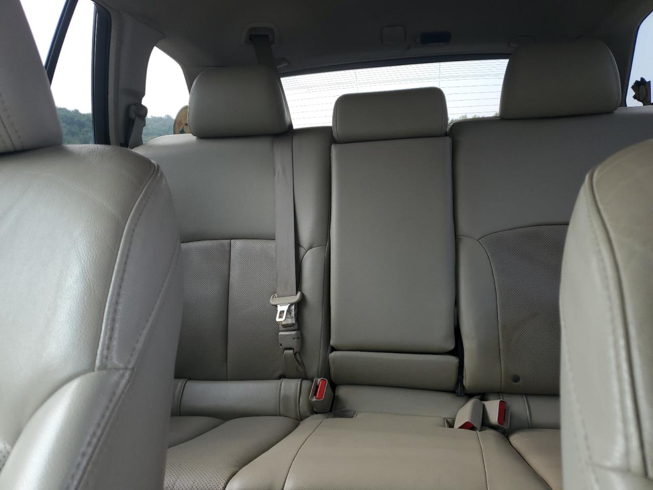 2011 Subaru Outback 2.5I Limited VIN: 4S4BRBKC6B3392707 Lot: 65060244