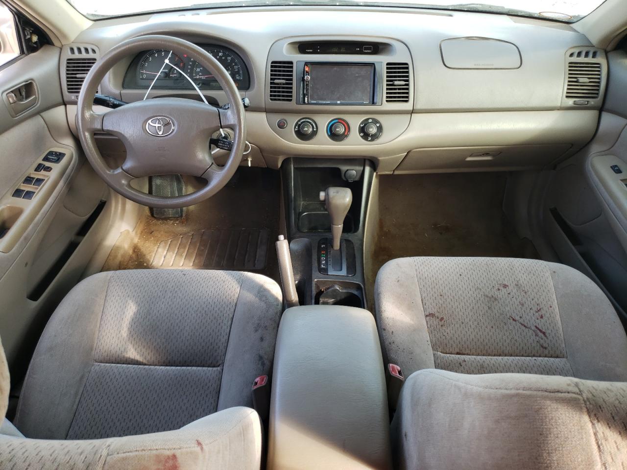 2004 Toyota Camry Le VIN: 4T1BE32K54U824774 Lot: 64574244